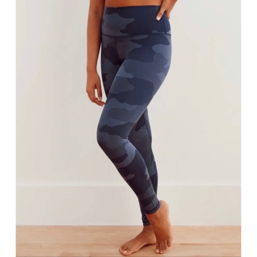 CLEARANCE!! Aerie Blue Camo High Waisted Leggings